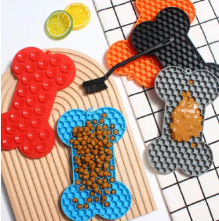 PawLuxe™ Silicone Slow Feeder & Lick Mat
