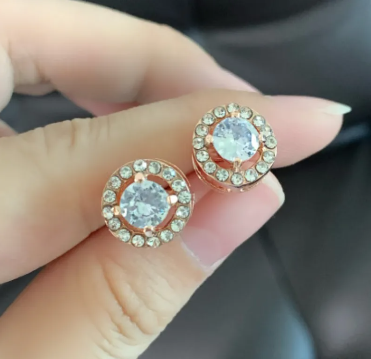 The Éclat — Elegant Zircon Geometric Earrings